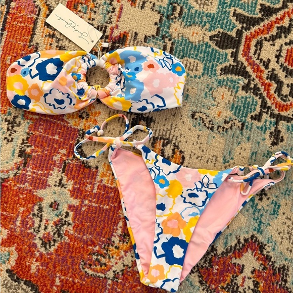 NWT Sunday Brunch Floral Bikini 🌸 - Picture 2 of 4